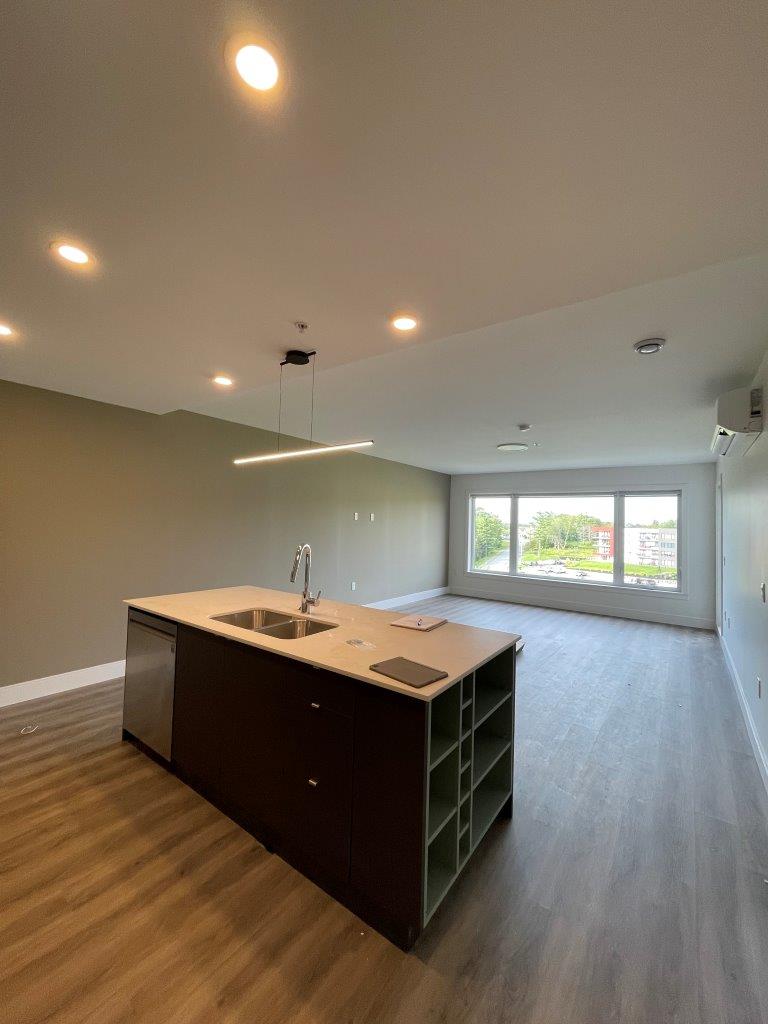 Shiraz 4 - Open Concept